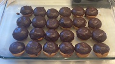 Mini Boston Cream Cupcakes